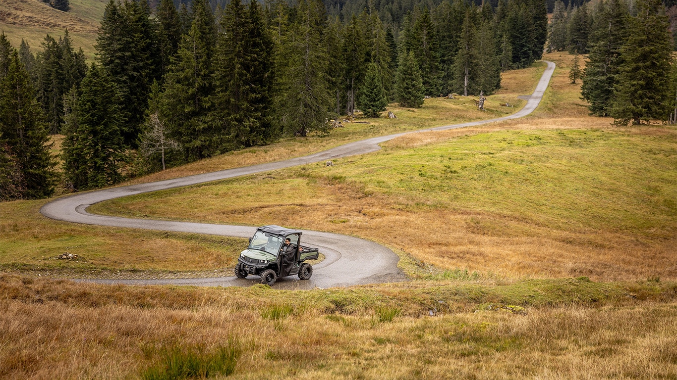 XUV 875M Upplevelsevideo om körning