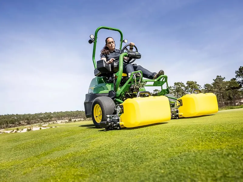 2550 PrecisionCut™ triplexklippare Greenklippare | John Deere SE